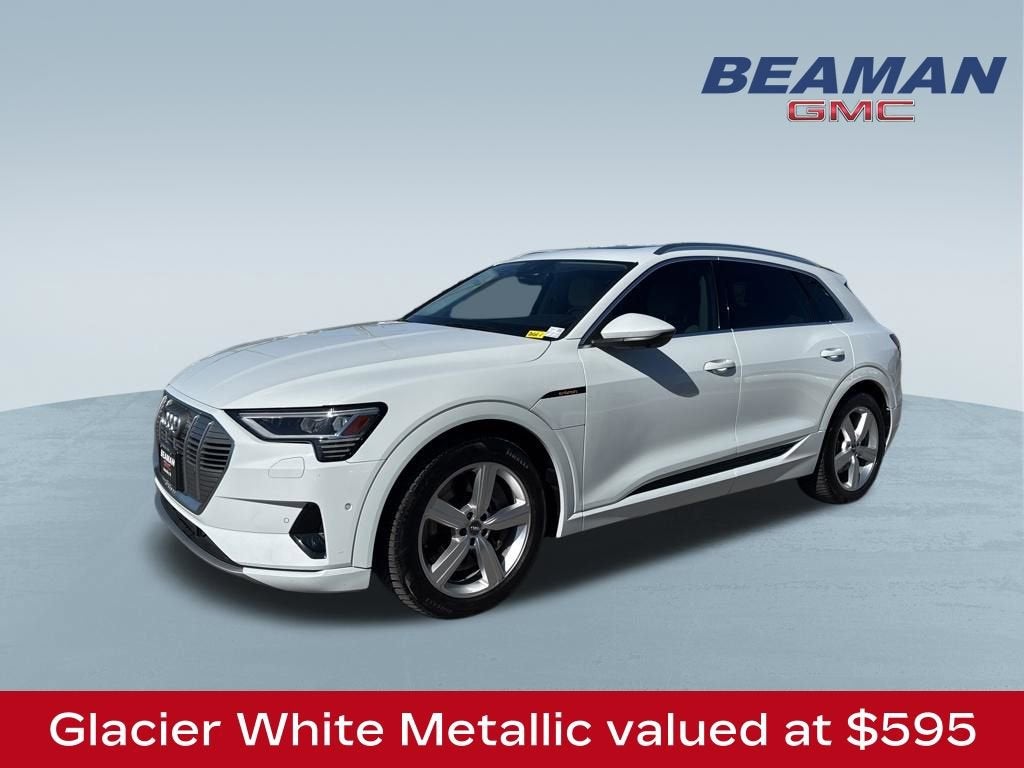 2019 Audi e-tron Premium Plus