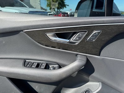 2021 Audi Q7 Premium Plus