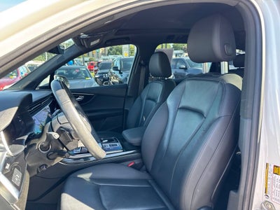 2021 Audi Q7 Premium Plus