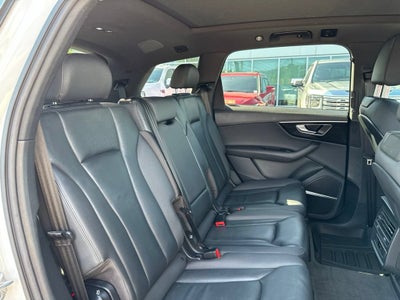 2021 Audi Q7 Premium Plus