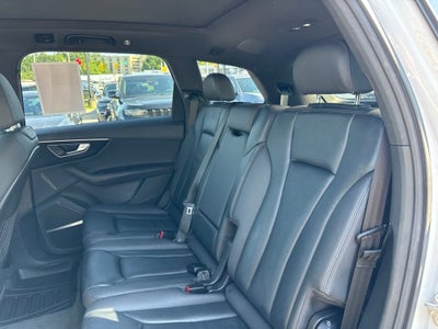2021 Audi Q7 Premium Plus