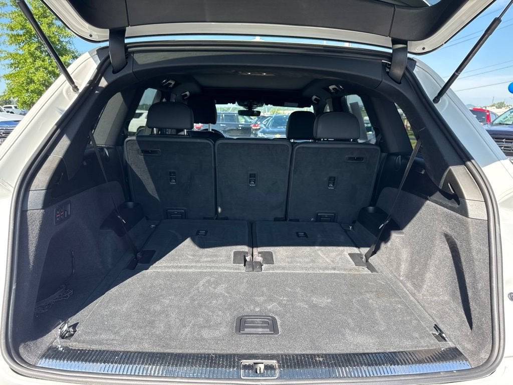 2021 Audi Q7 Premium Plus