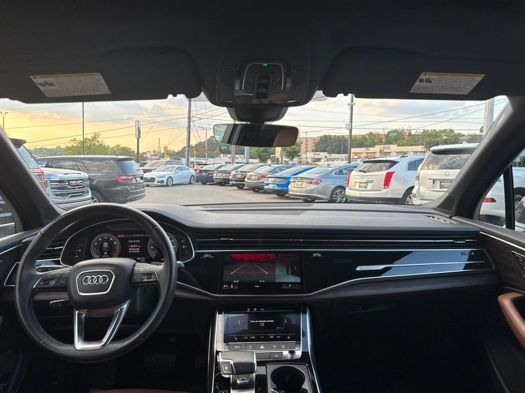 2025 Audi Q7 Premium Plus