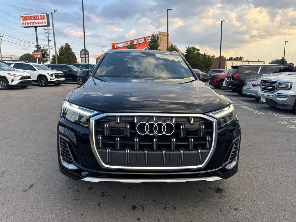 2025 Audi Q7 Premium Plus