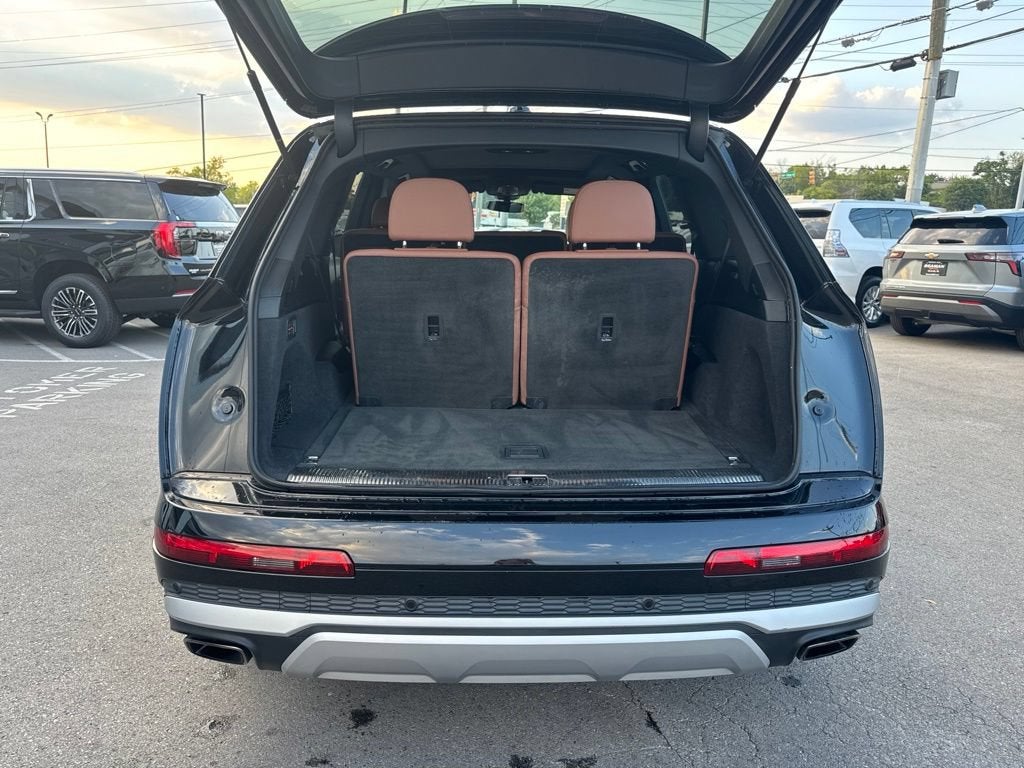 2025 Audi Q7 Premium Plus