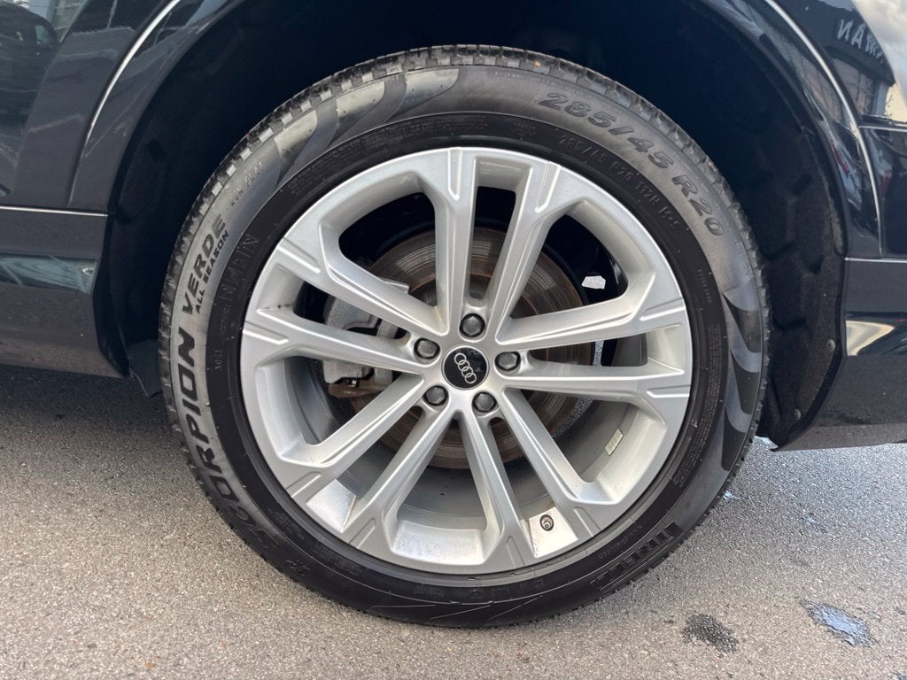 2025 Audi Q7 Premium Plus