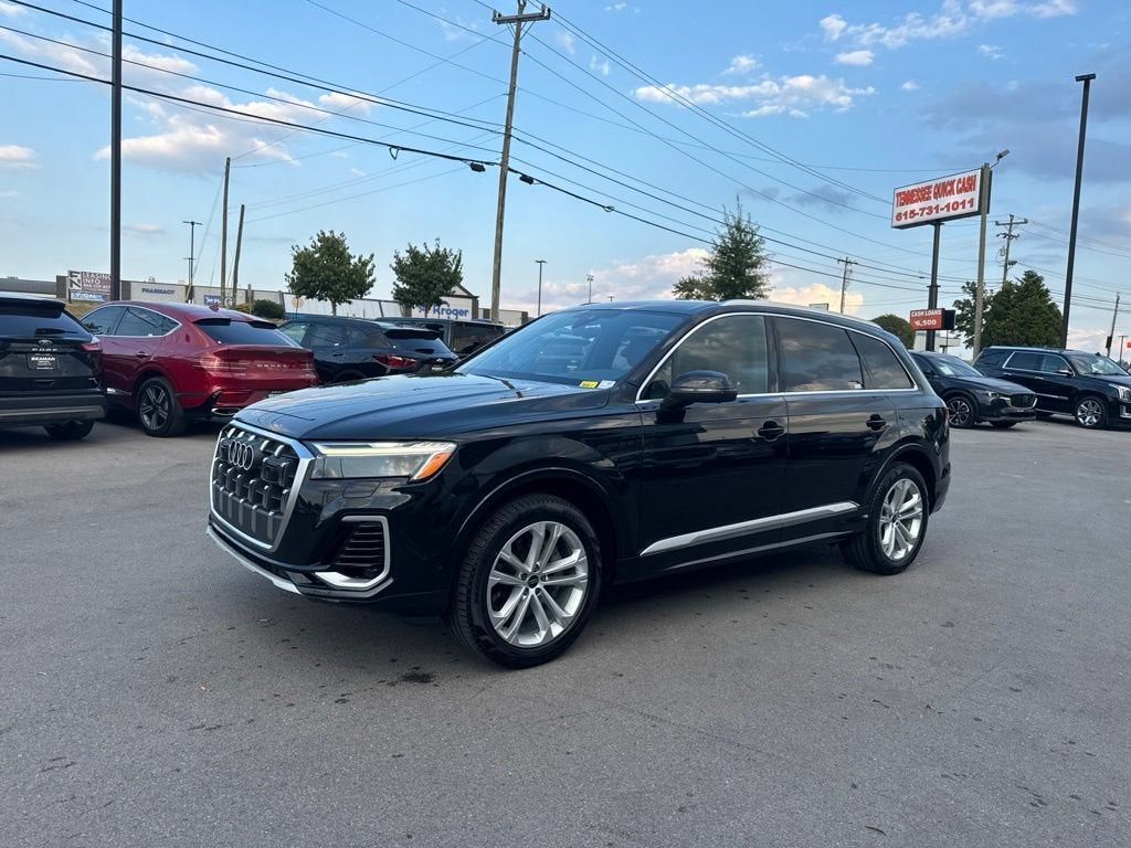 2025 Audi Q7 Premium Plus
