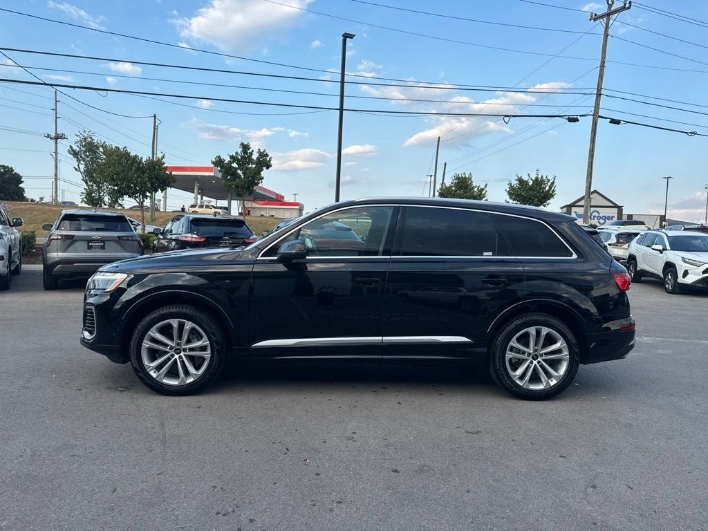 2025 Audi Q7 Premium Plus