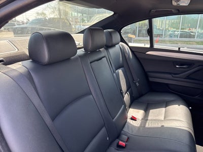 2011 BMW 5 Series 528i