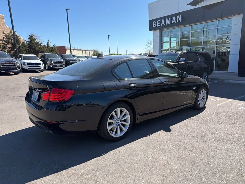 2011 BMW 5 Series 528i