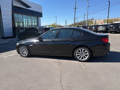 2011 BMW 5 Series 528i