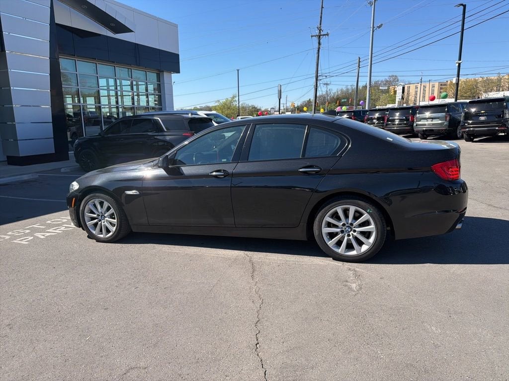 2011 BMW 5 Series 528i
