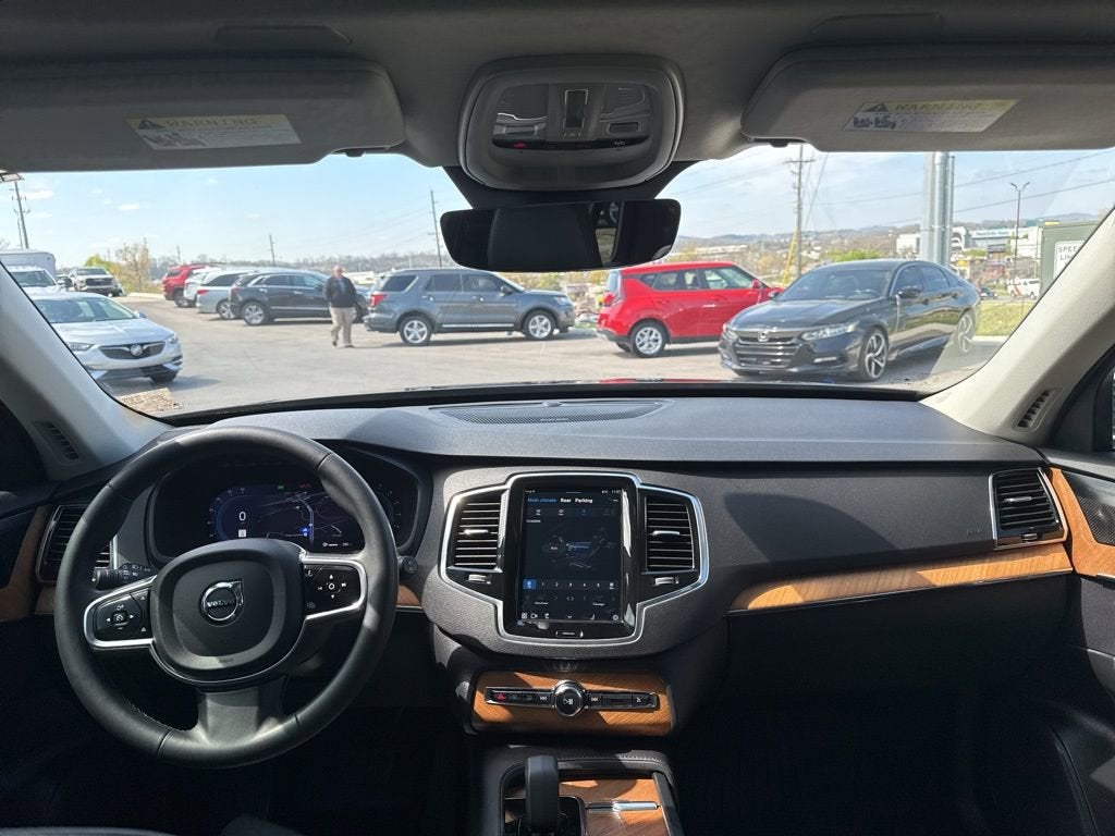 2023 Volvo XC90 Plus