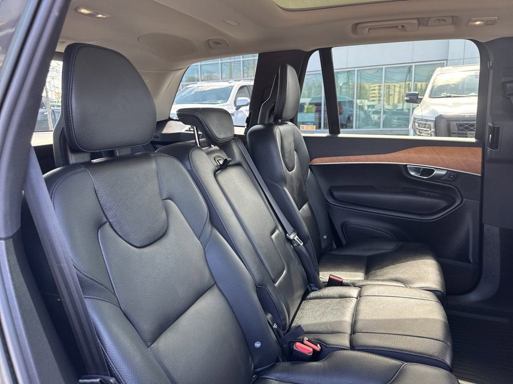 2023 Volvo XC90 Plus