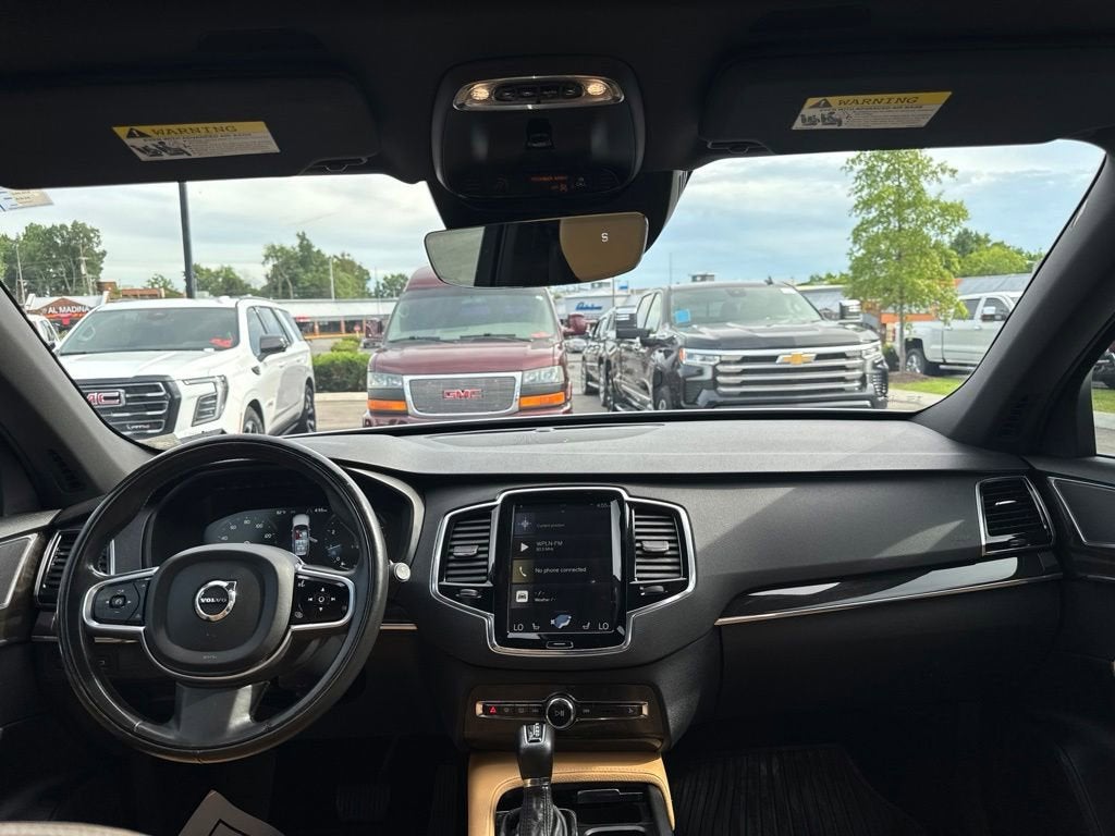 2018 Volvo XC90 Momentum