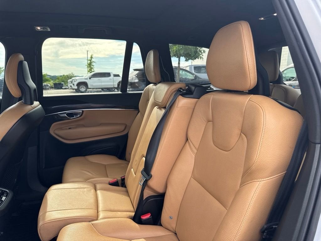 2018 Volvo XC90 Momentum