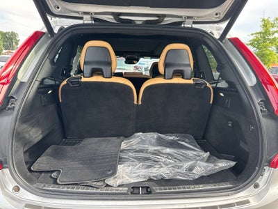 2018 Volvo XC90 Momentum