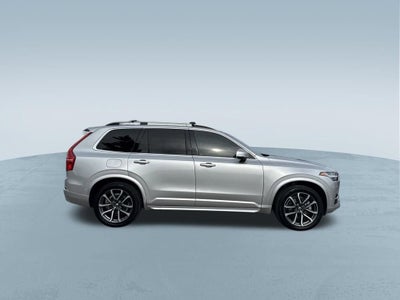 2018 Volvo XC90 Momentum