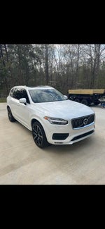 2021 Volvo XC90 Momentum